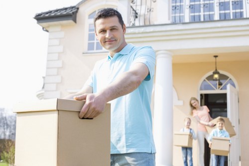 Van service supporting a flat or house move in North London