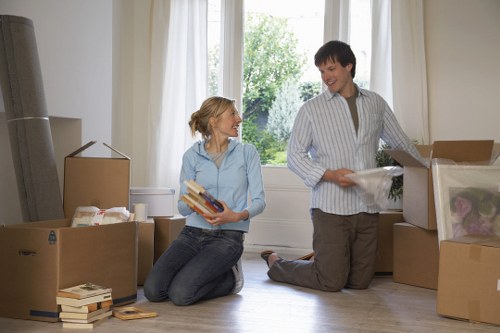 Commercial moving truck service for Palmers Green businesses