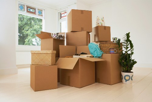Careful lifting and transport for a flat move in Palmers Green