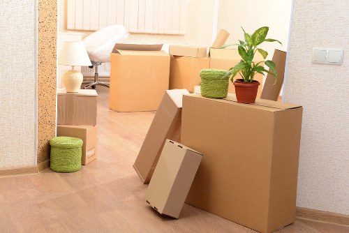 Local office movers handling access challenges in Palmers Green